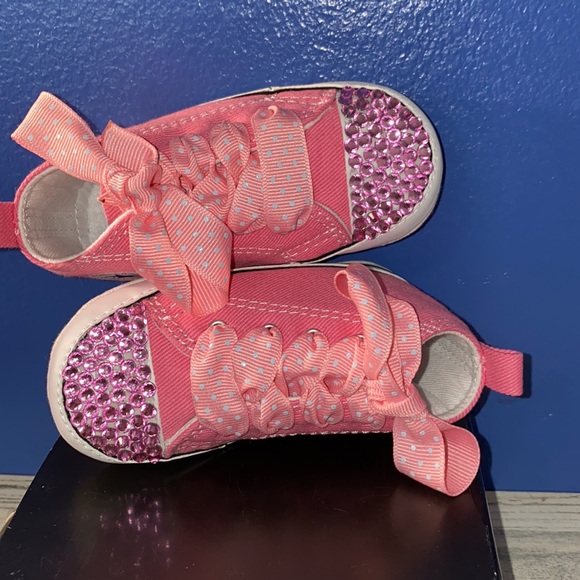 Custom Converse - Picture 3 of 4